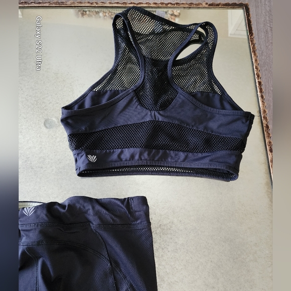 Active wear Set - Picture 5 of 6